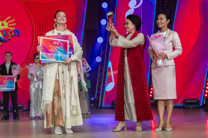 Даша Мельниковадан эротика